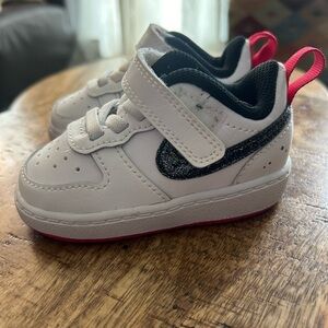 Nike Kids White and Black Sneakers with Pink Accents